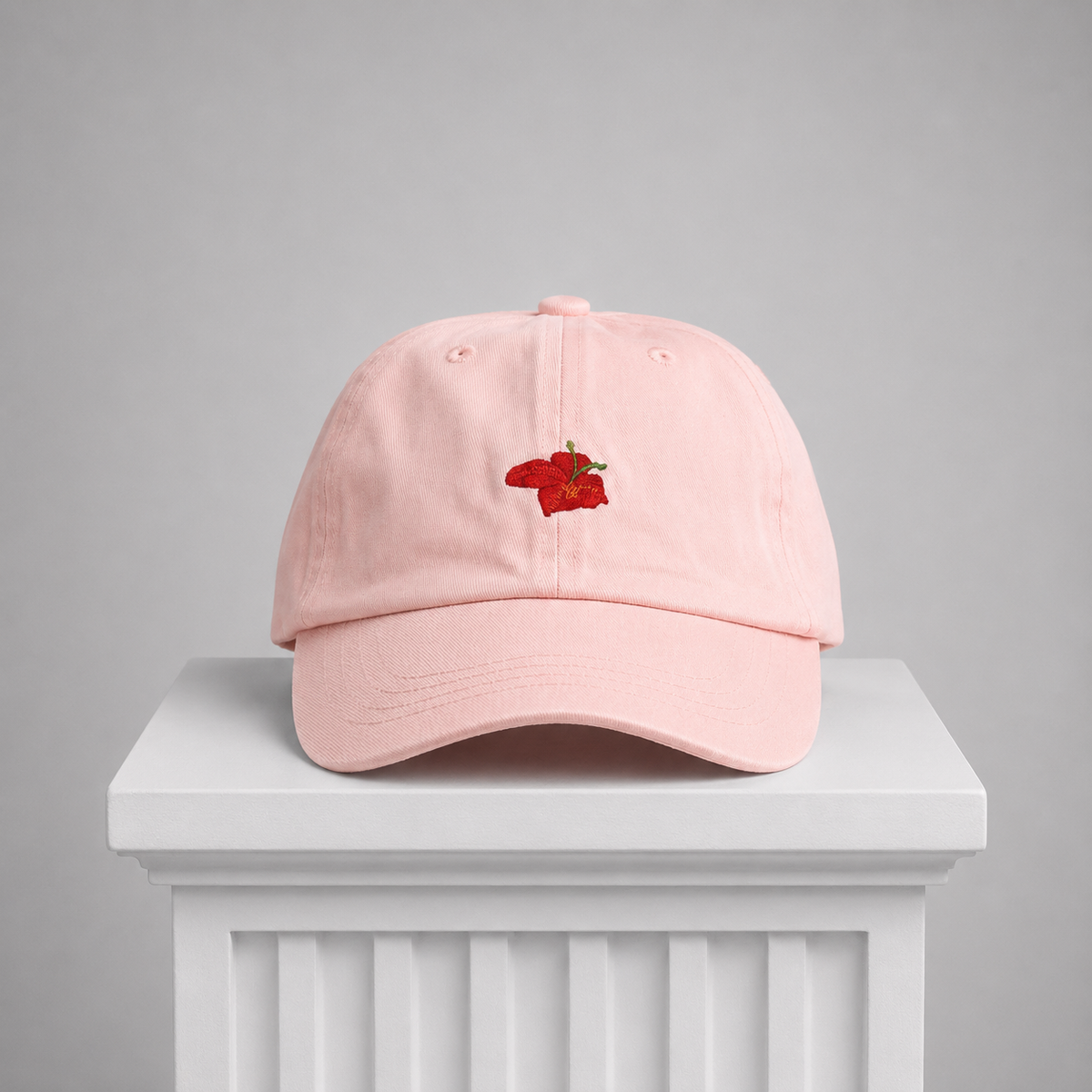 Gorra Rosa. Flor Bordada