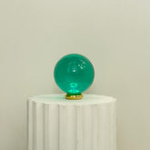 Esfera Acrílico Verde. Jonathan Adler