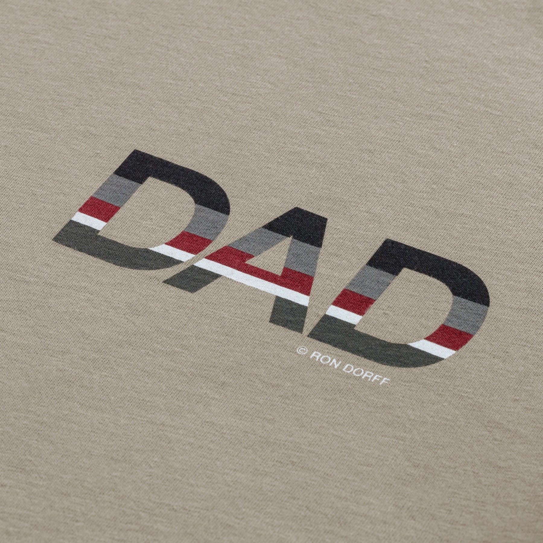 Camiseta DAD Dusty Beige. Ron Dorff