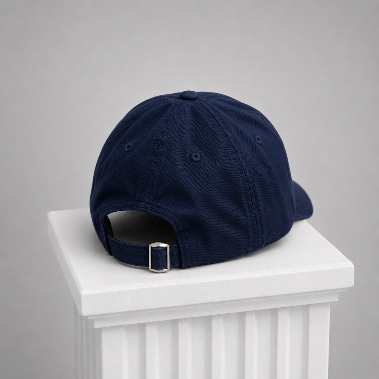 Gorra Navy. Corazón Bordado