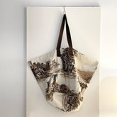 Bolsa Shopping Estampada Beige. Mess 19