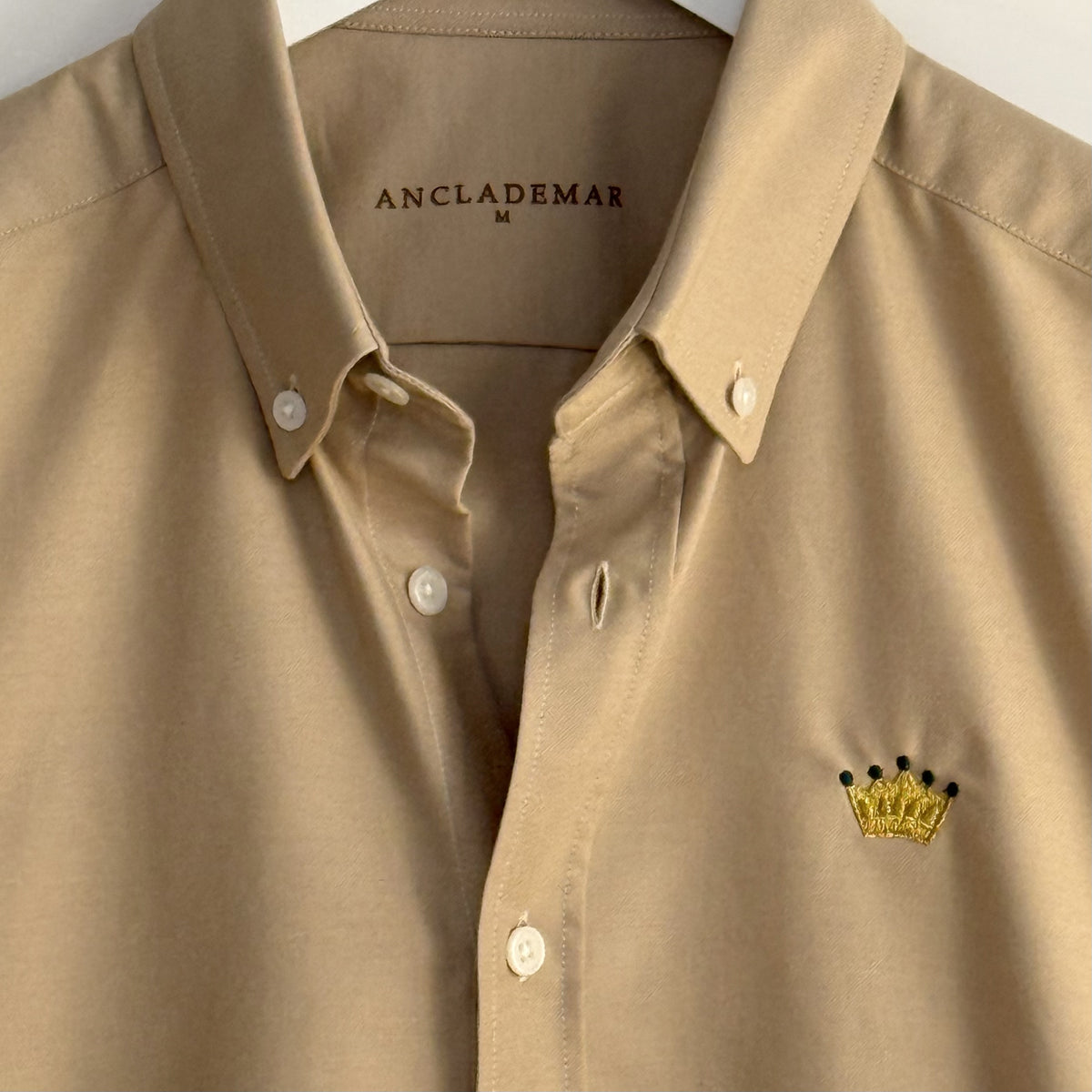 Camisa Oxford Camel Corona