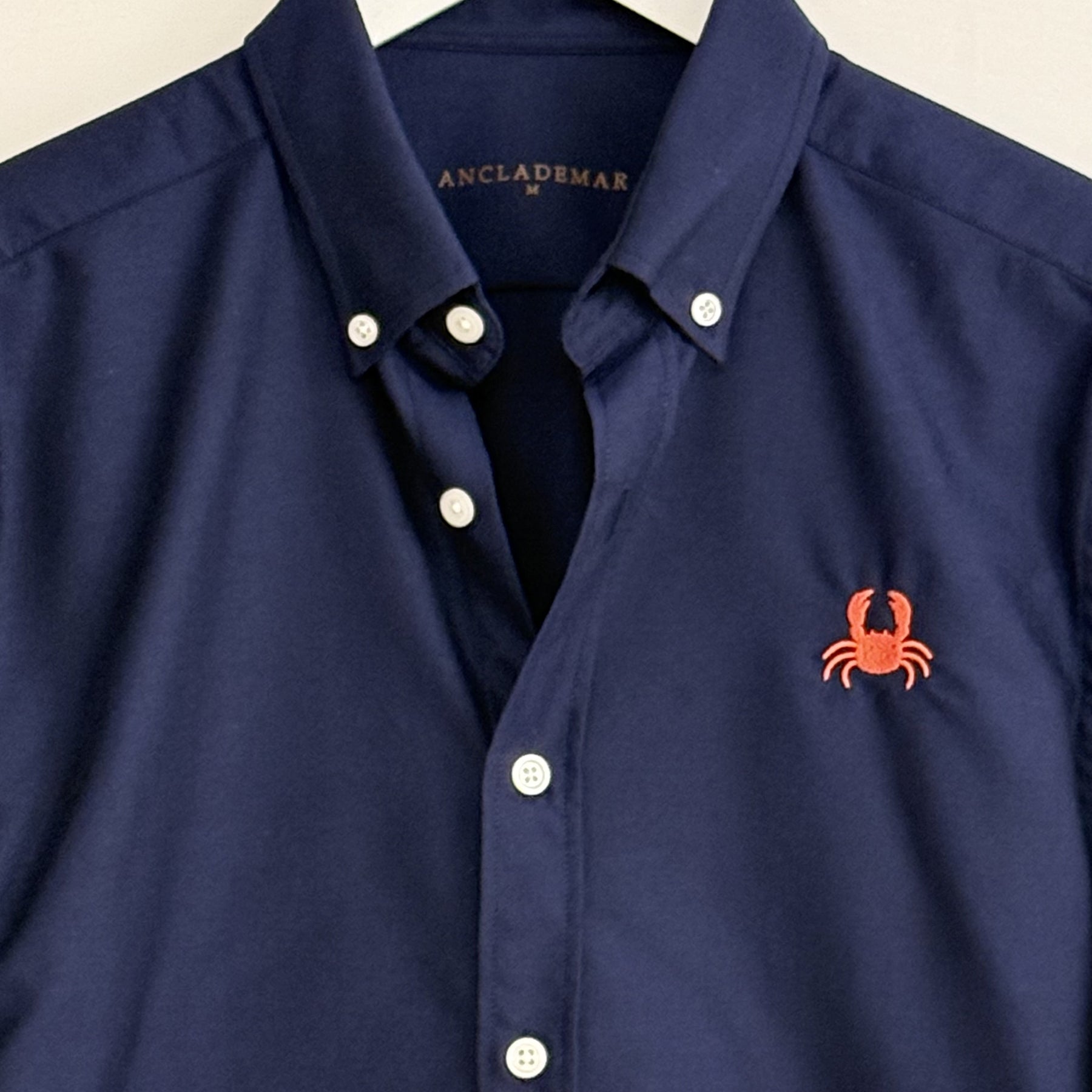 Camisa Oxford Navy. Cangrejo