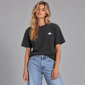 Camiseta Gris Oscuro. Nube
