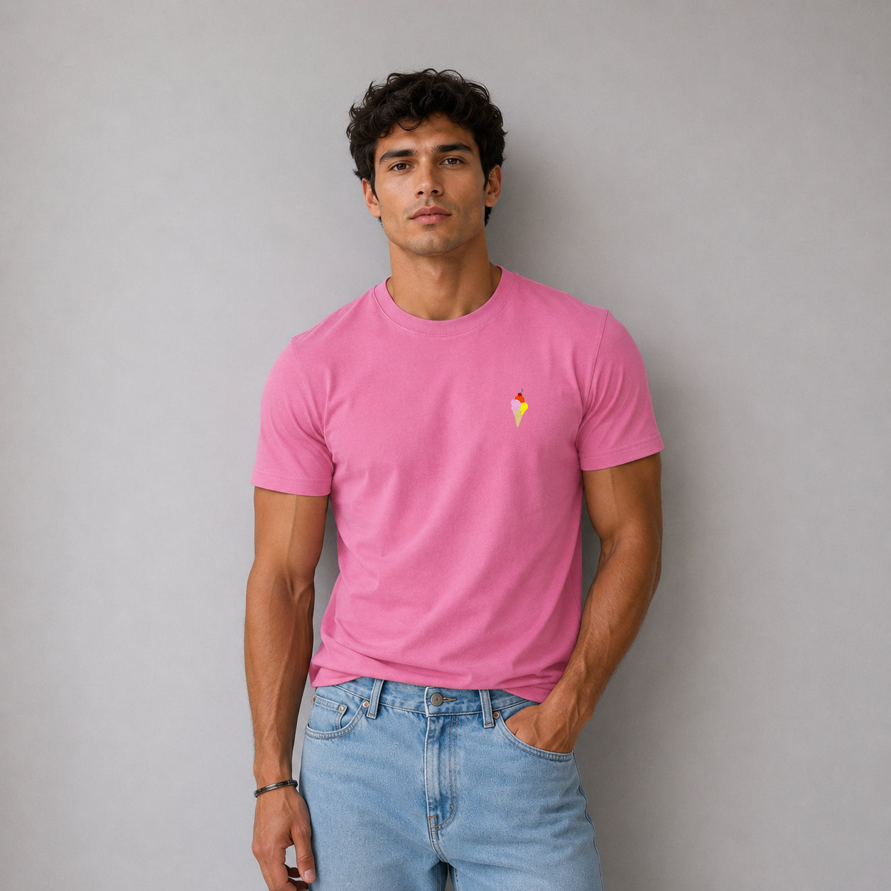 Pink T-Shirt. Ice-Cream