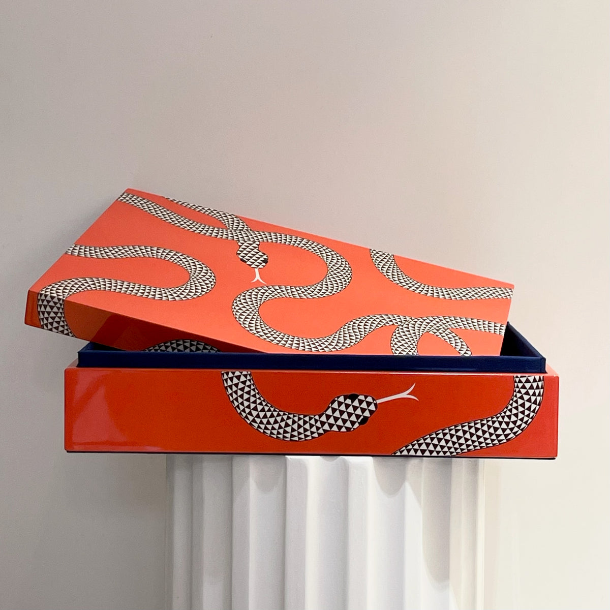 Medium Op Art Lacquer Box. Jonathan Adler 