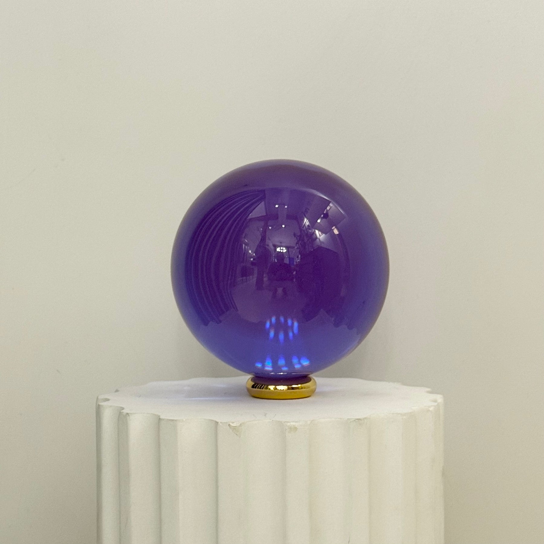 Esfera Acrílico Purple. Jonathan Adler