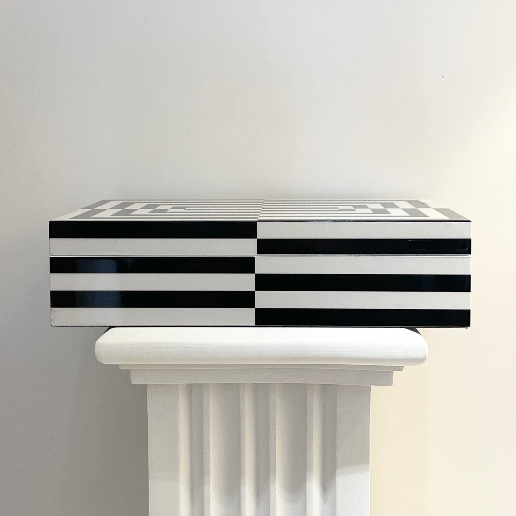 Caja Op Art Grande. Jonathan Adler