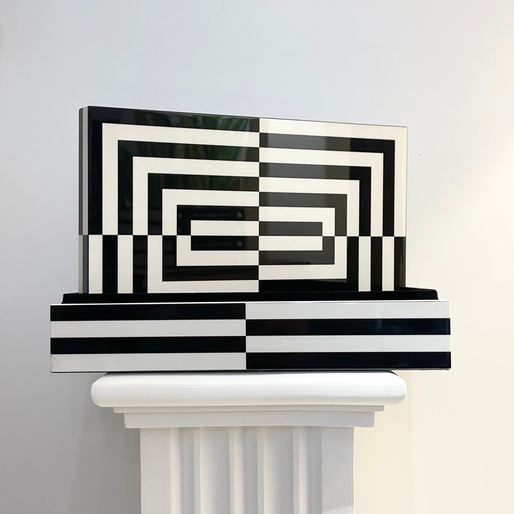 Caja Op Art Grande. Jonathan Adler