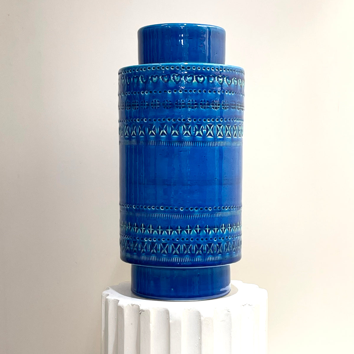 Ceramic Vase. 34 cm