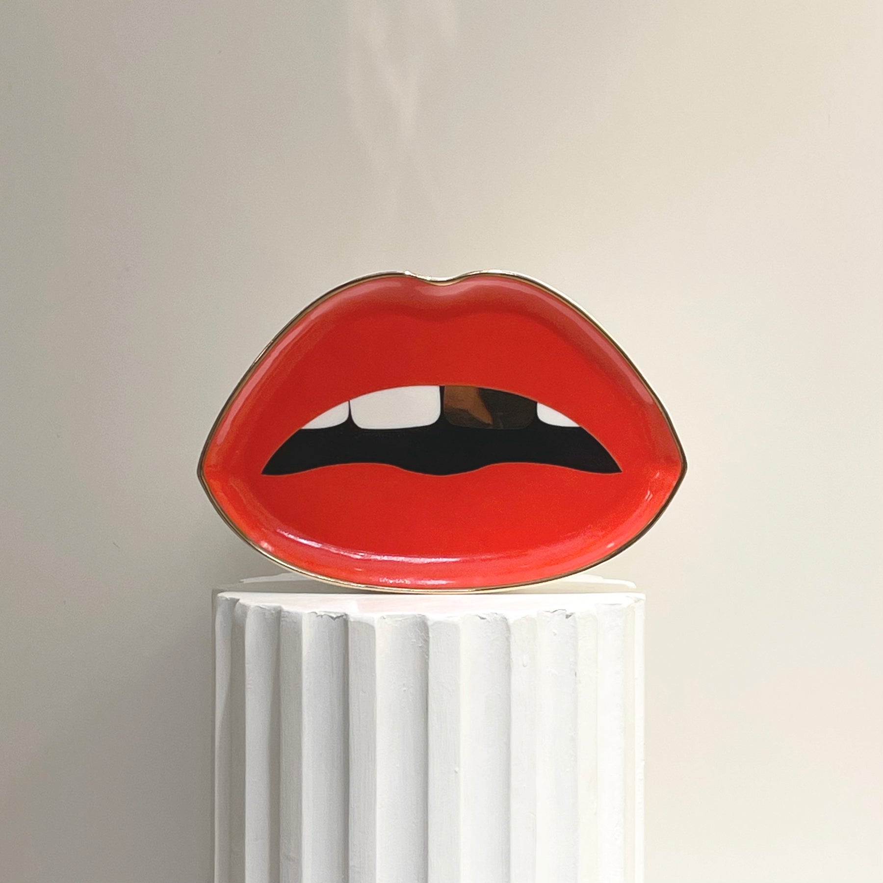 Bandeja Lips. Jonathan Adler