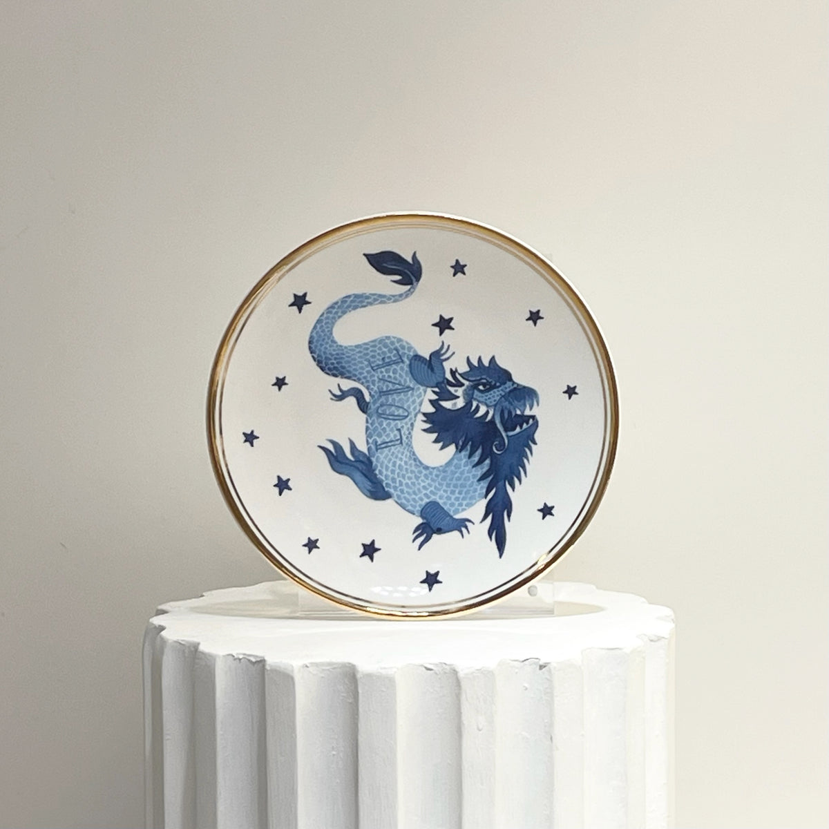 DRAGON Porcelain Plate. 17 cm