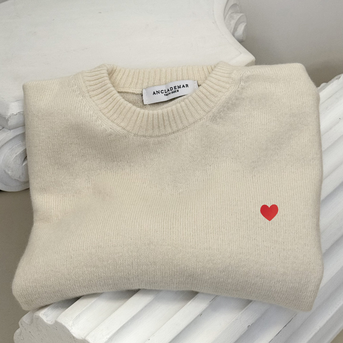 Jersey Cashmere Crudo Corazón Bordado