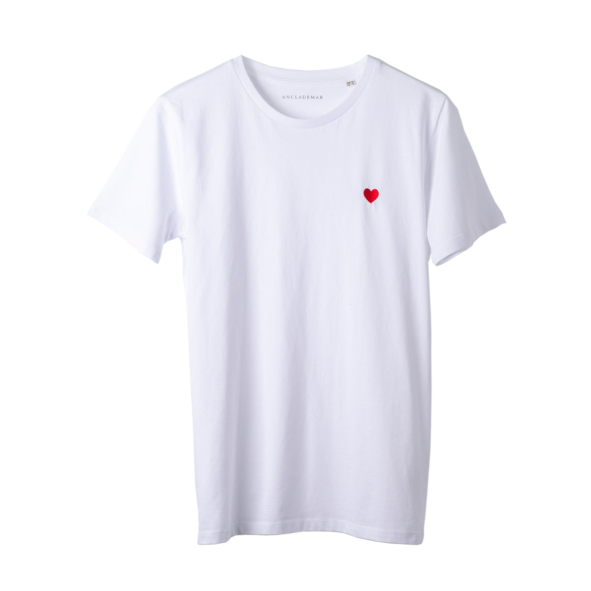 Camiseta Corazón Bordado. Pack 3